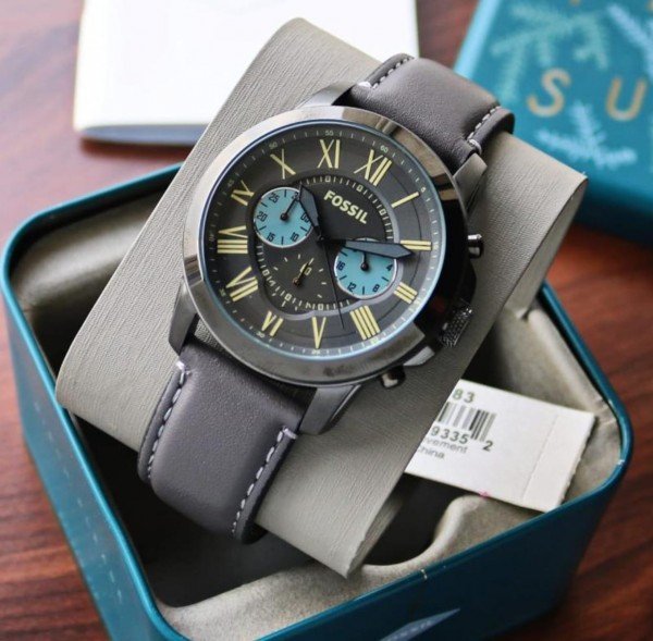 Fossil Grant Japan