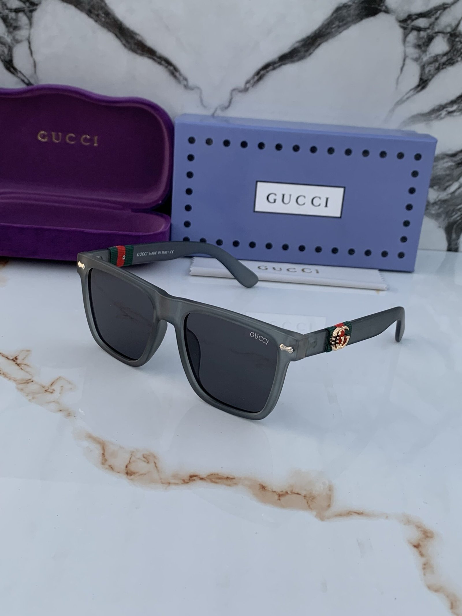 Gucci 1390 Grey Black Sunglasses