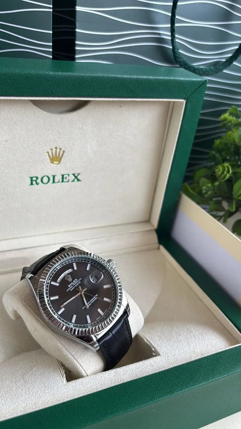 ROLEX DAY DATE LEATHER
