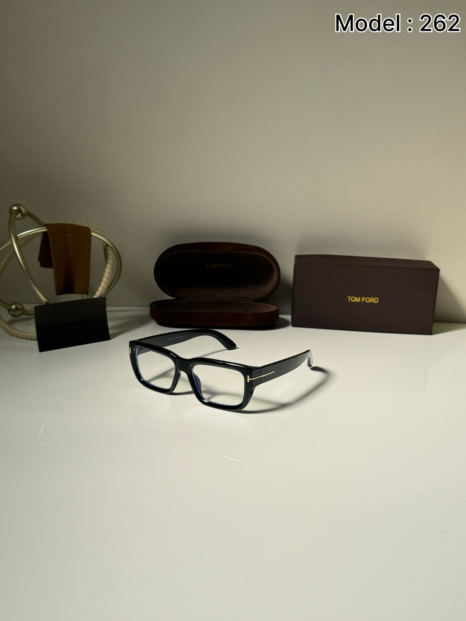 Tomford_262_Black_Frame