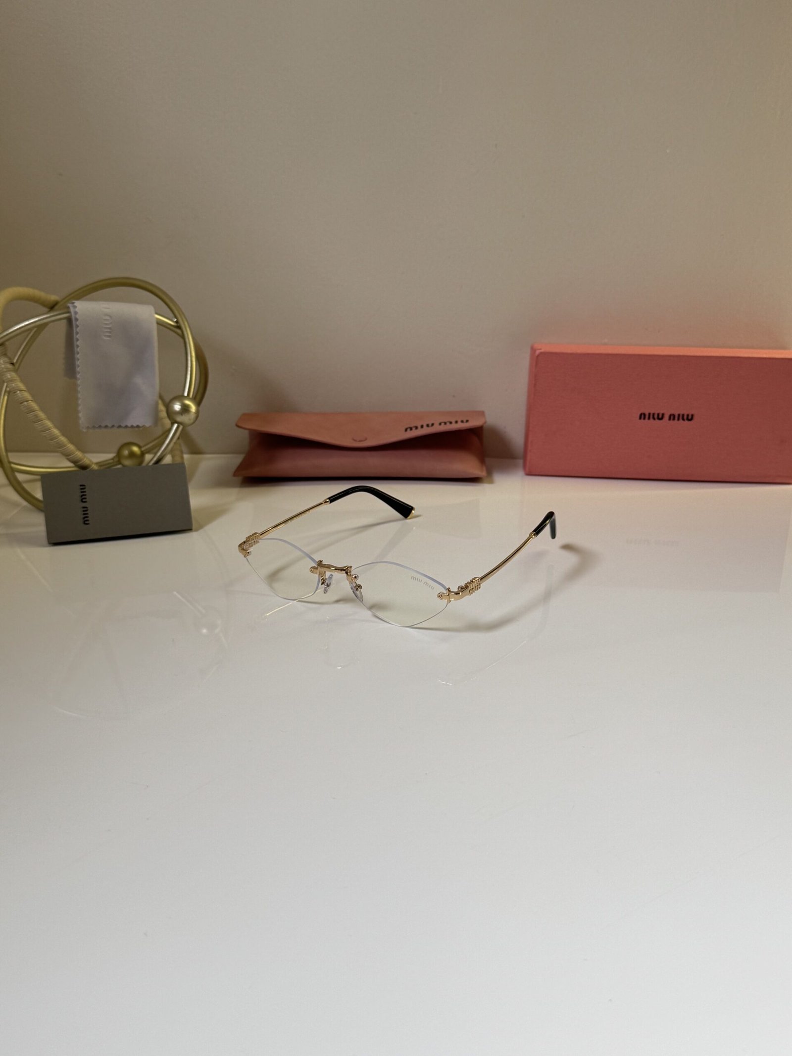 Miu_Miu_54S_Gold_Frame