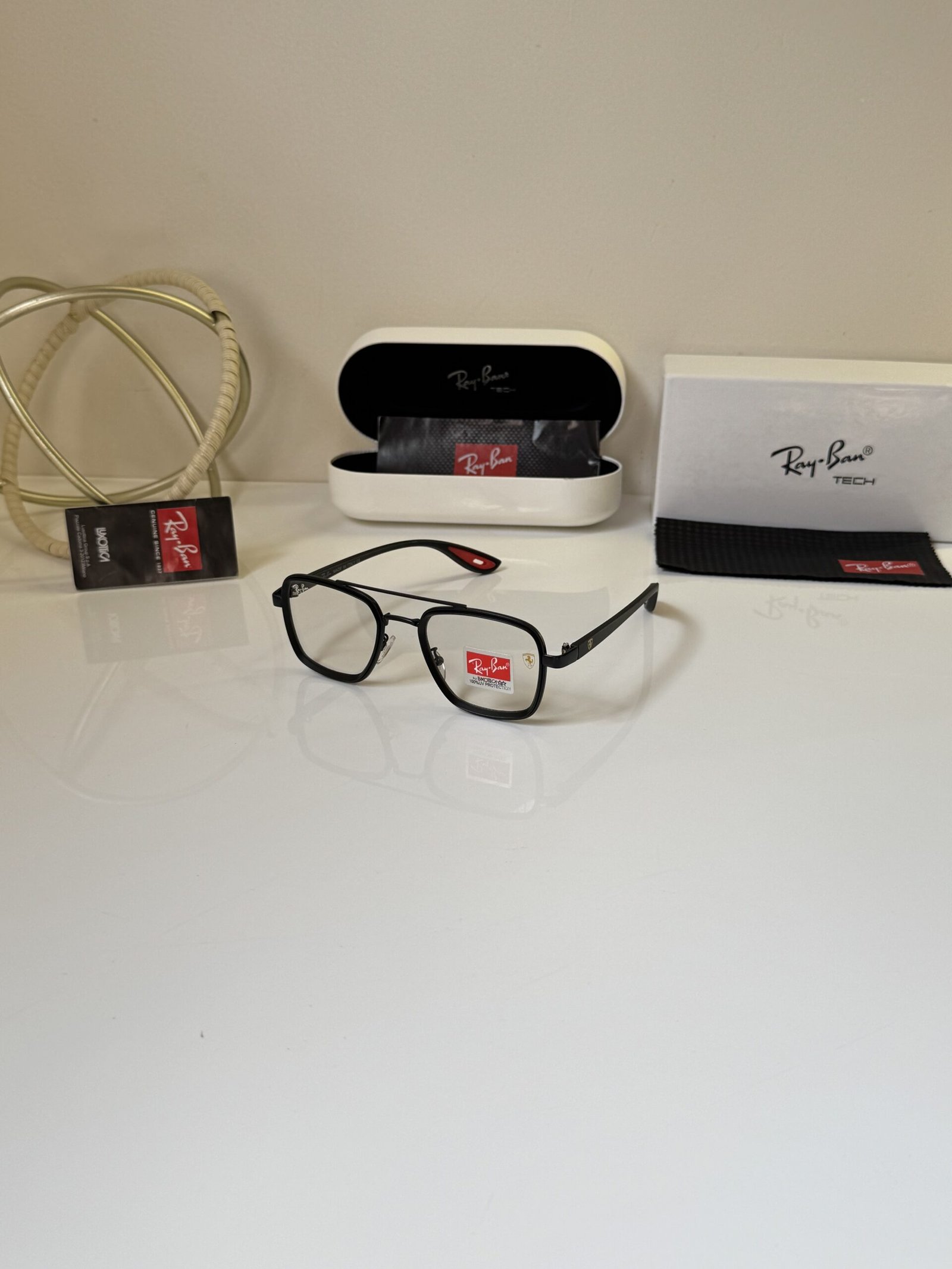 Rayban_06_Black_Frame