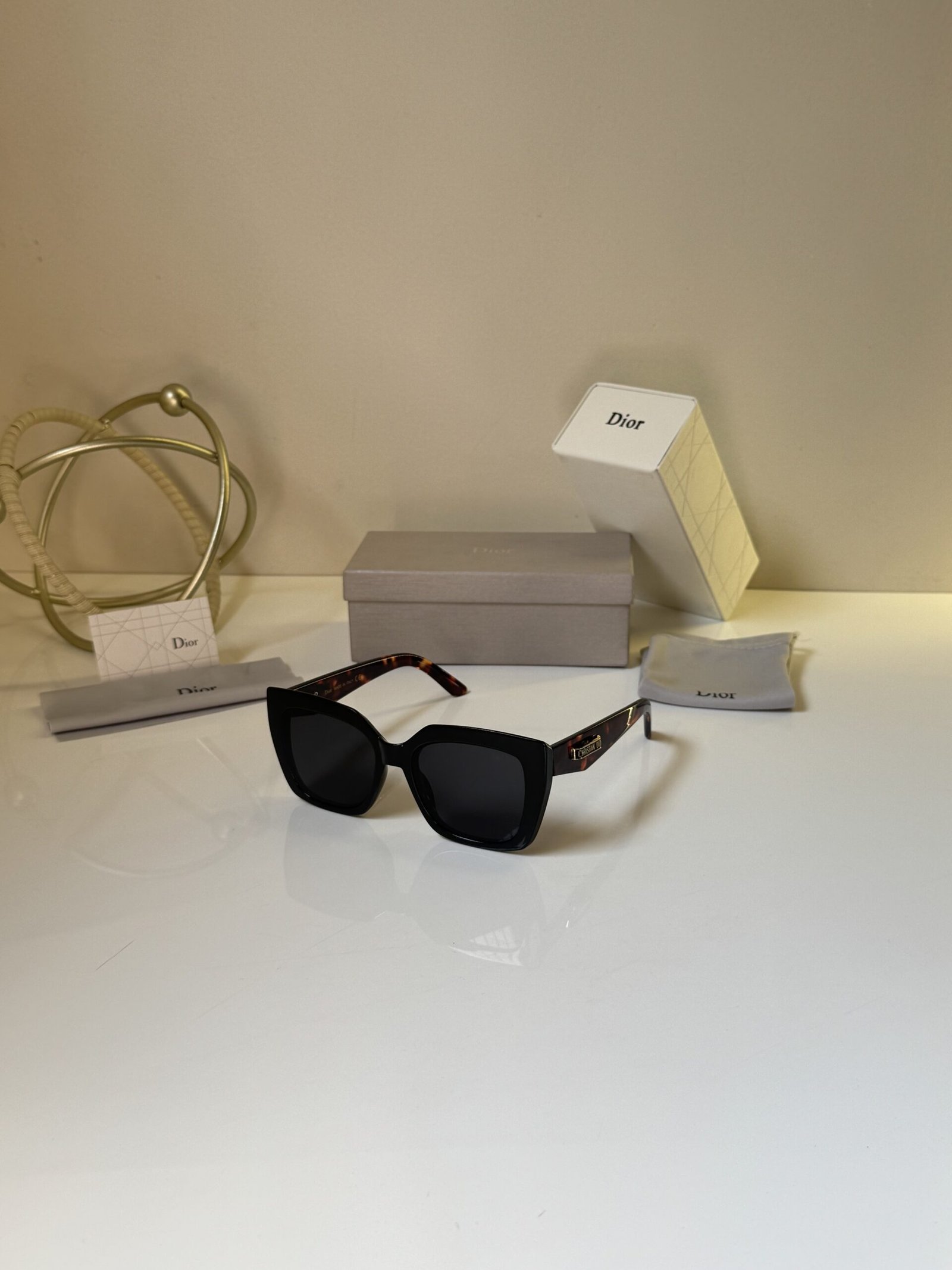 Dior_2940_Tiger_Black